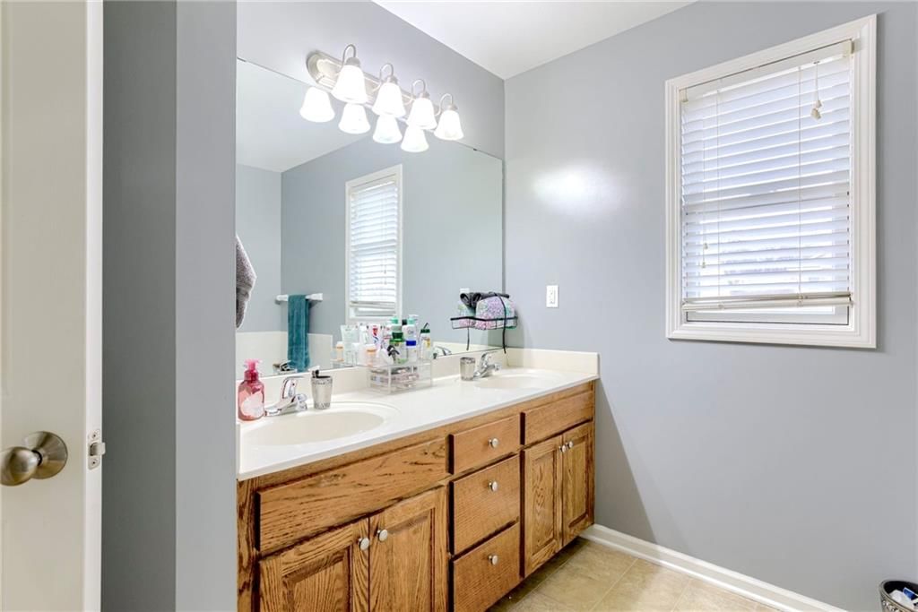 13701 BERGER Avenue — photo 12
