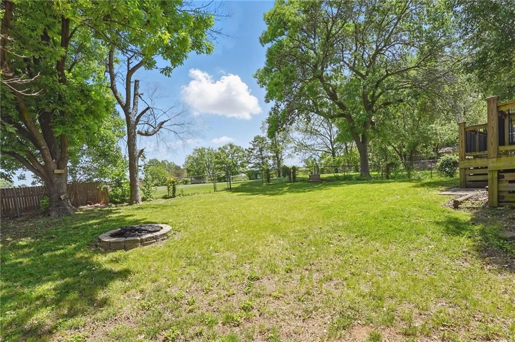 6705 Noland Road — photo 35