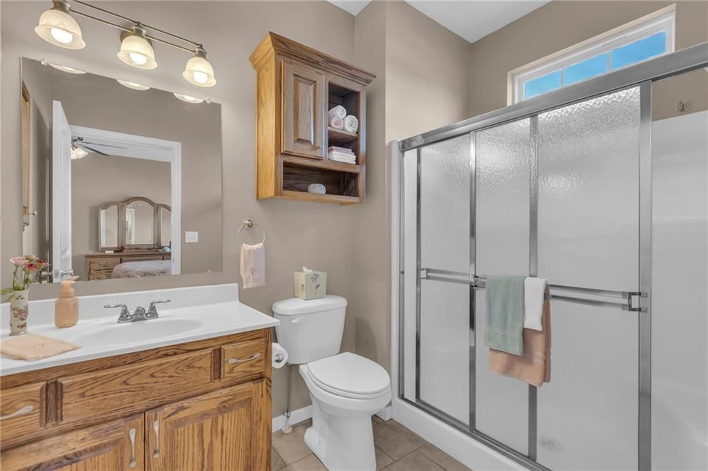 1630 Fall Creek Drive — photo 17