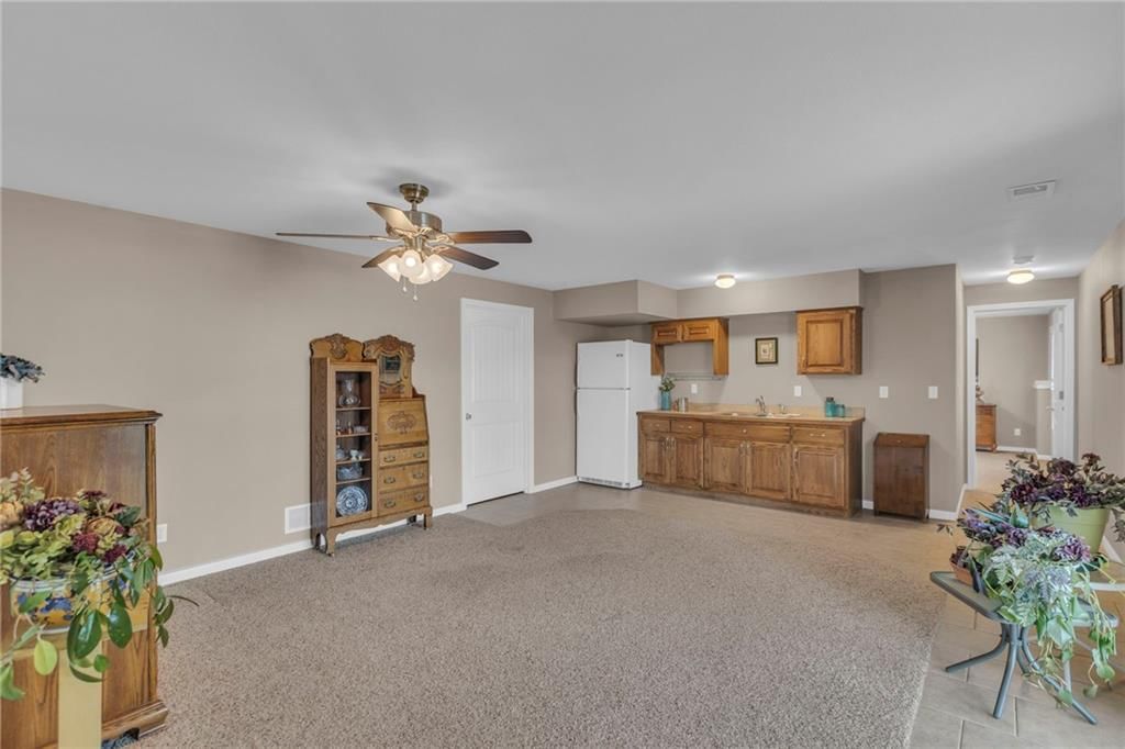 1630 Fall Creek Drive — photo 24