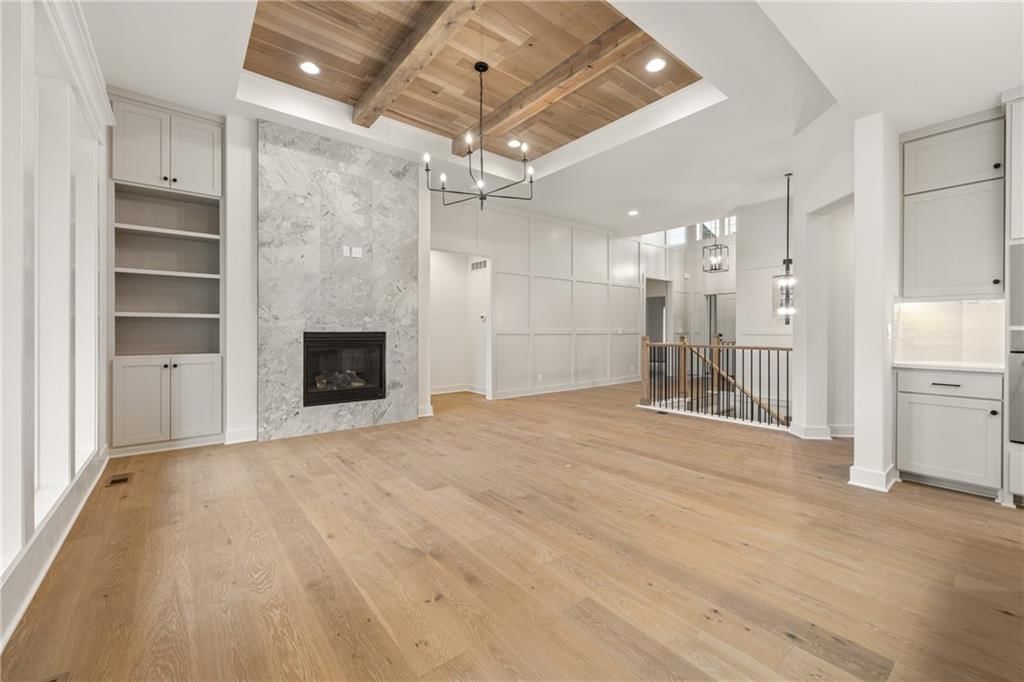 17013 Parkhill Street — photo 7