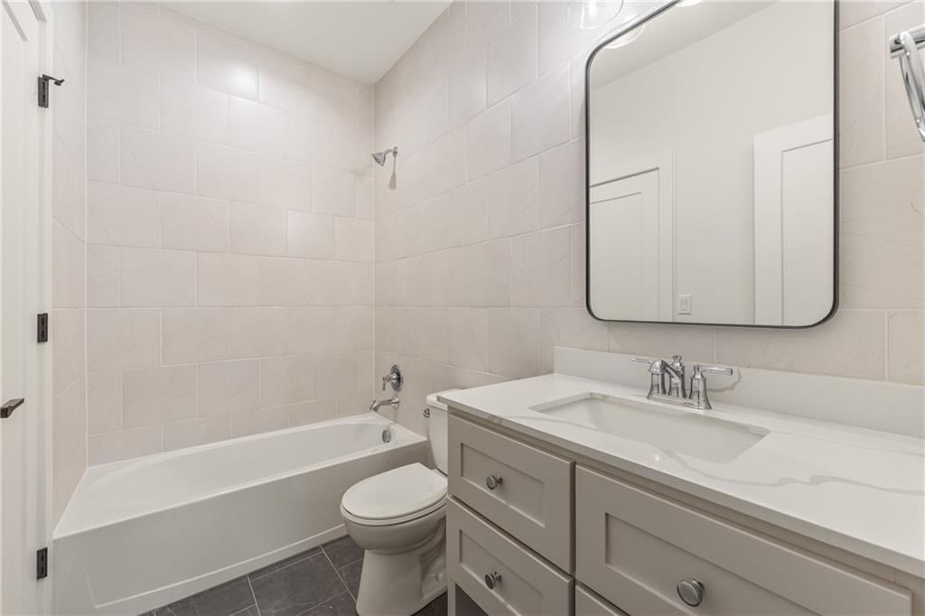 17013 Parkhill Street — photo 15