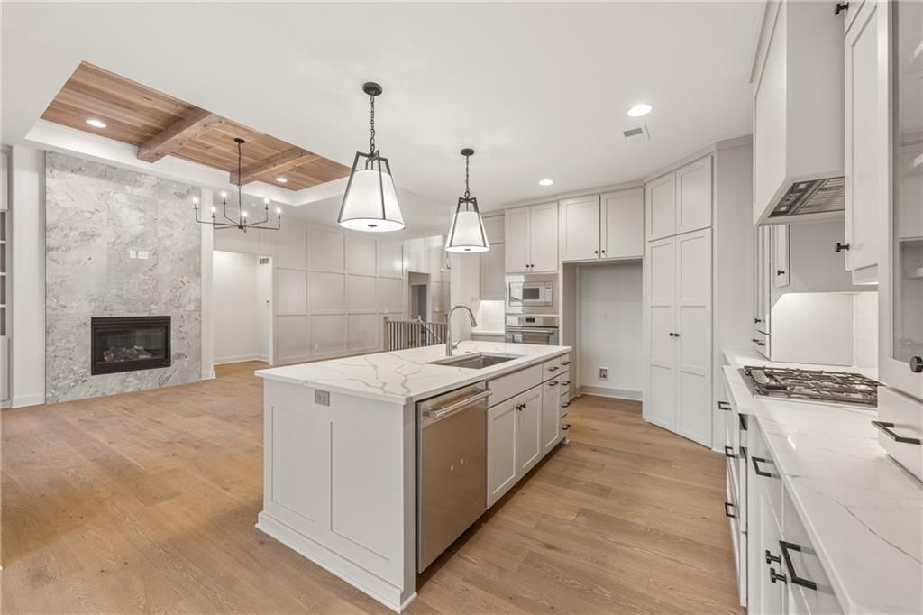 17013 Parkhill Street — photo 18