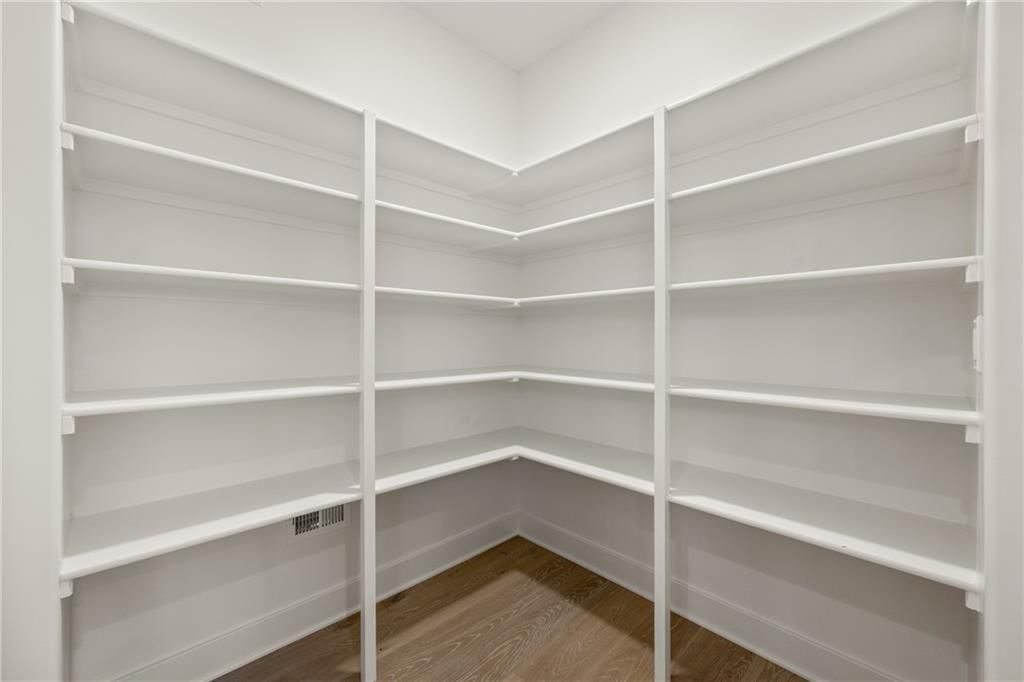 17013 Parkhill Street — photo 22