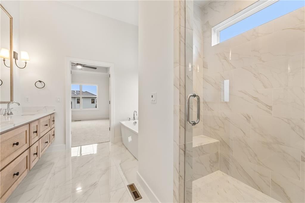 17013 Parkhill Street — photo 30