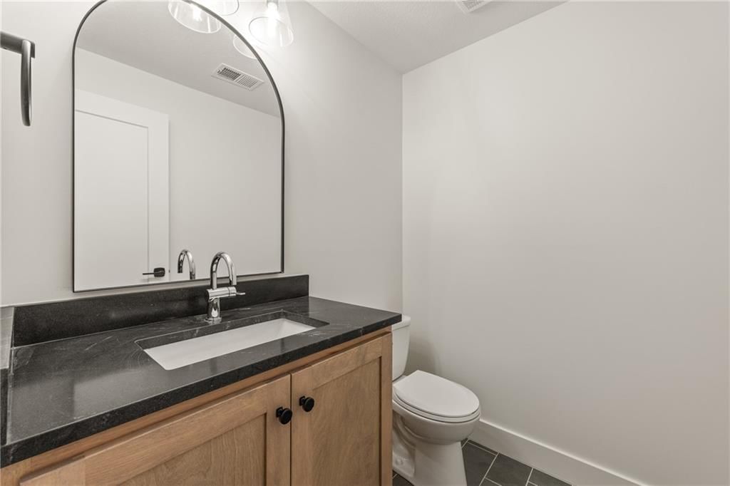 17013 Parkhill Street — photo 35