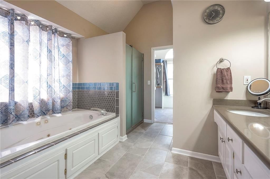 23718 W 54th Terrace — photo 26