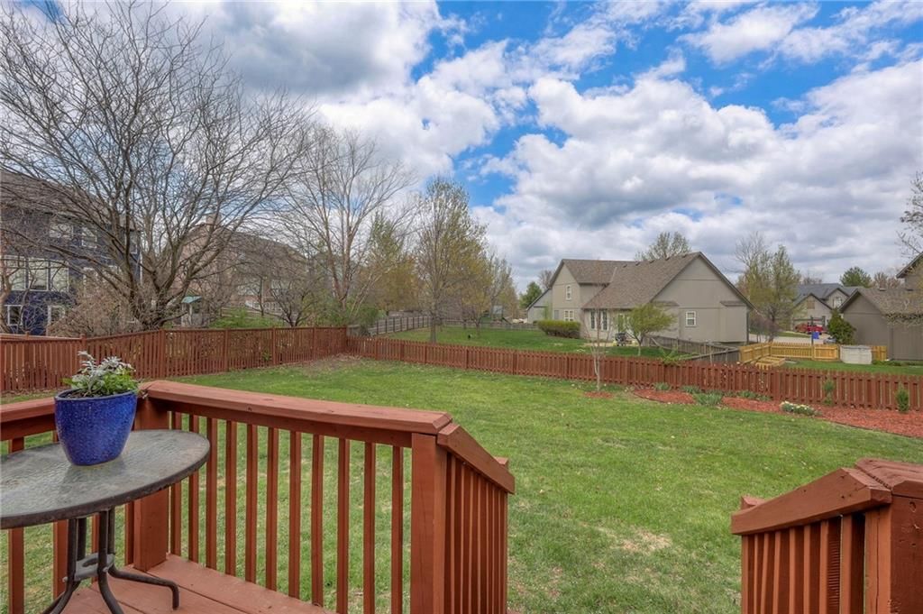 23718 W 54th Terrace — photo 38