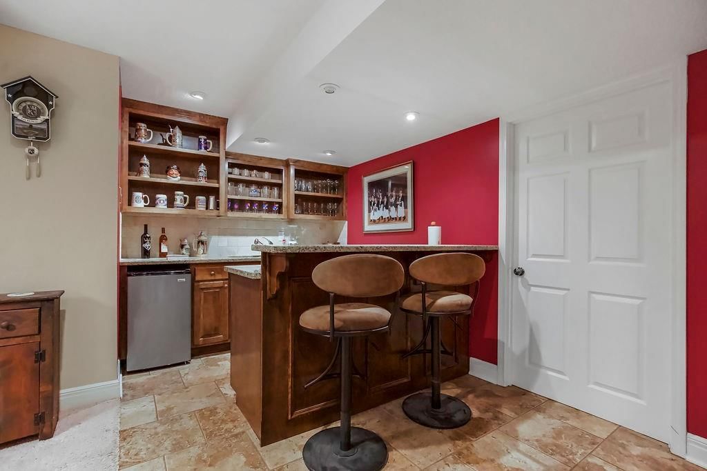 Photo 25 of 34 - 11257 S Chouteau Street