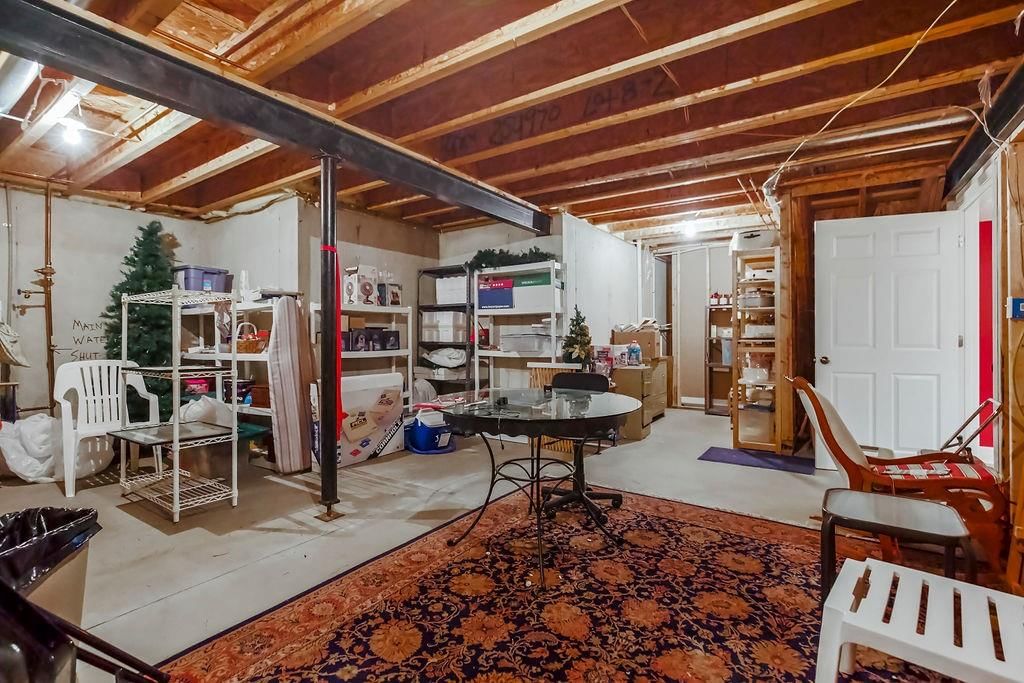 Photo 31 of 34 - 11257 S Chouteau Street