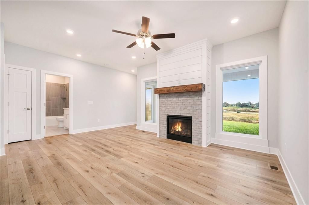 709 Ridge Drive — photo 8