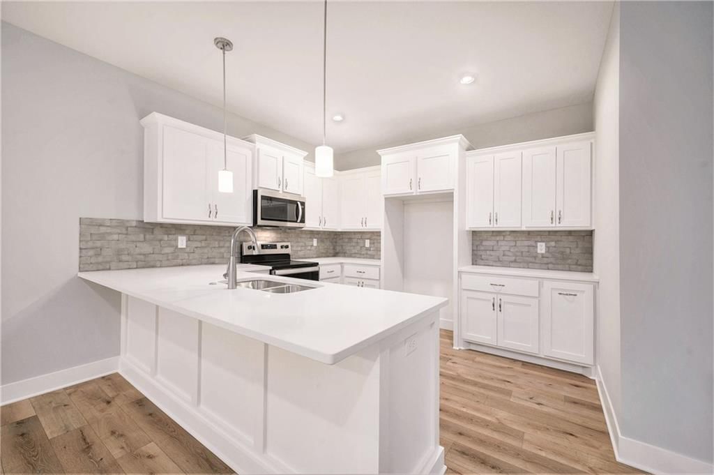 709 Ridge Drive — photo 10