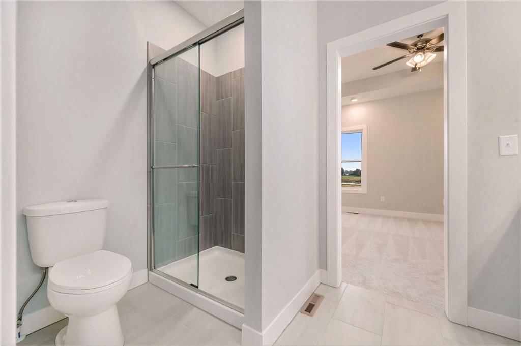 709 Ridge Drive — photo 16