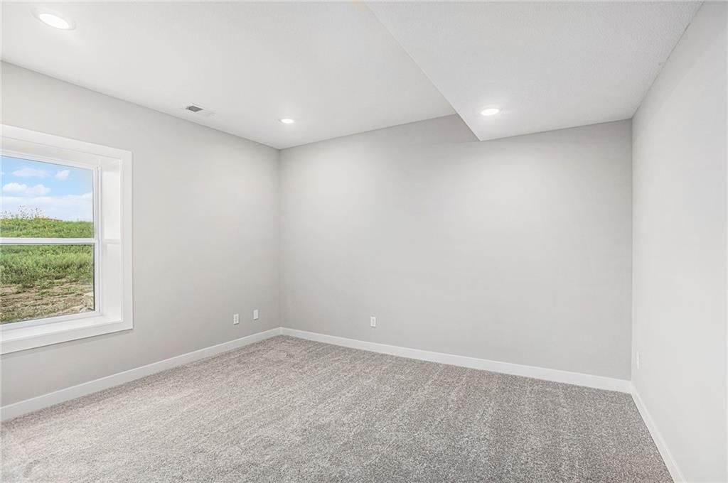 607 Woodland Street — photo 32