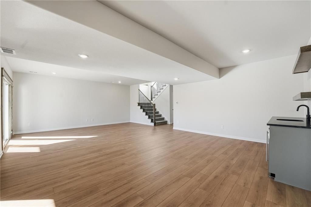 2123 NW Killarney Lane — photo 37