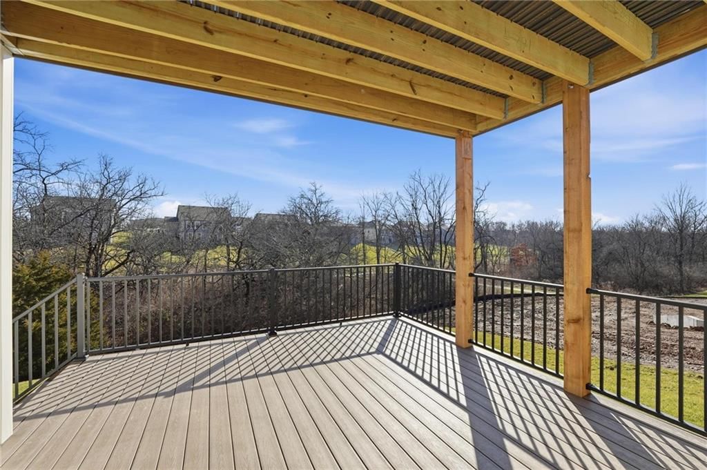 2123 NW Killarney Lane — photo 49