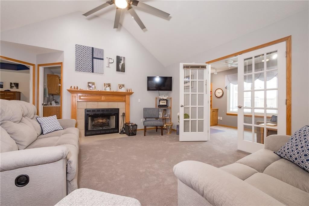 Photo 8 of 36 - 21316 E 50th Terrace Drive S