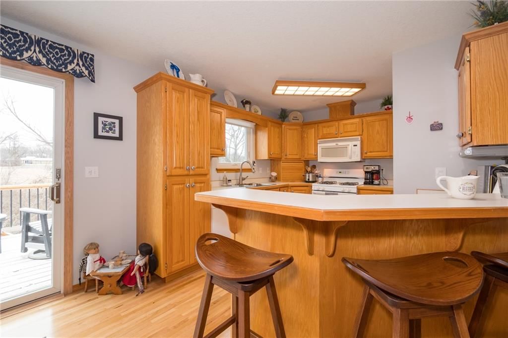 Photo 18 of 36 - 21316 E 50th Terrace Drive S