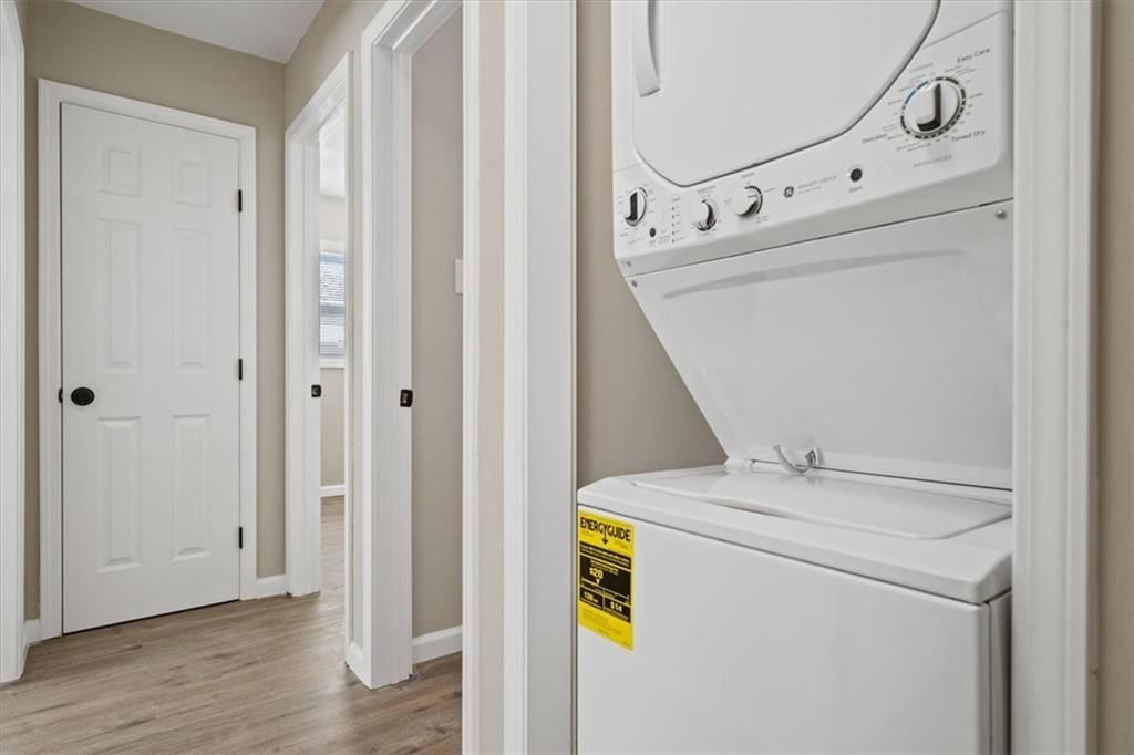 2720 S 52nd Court — photo 14