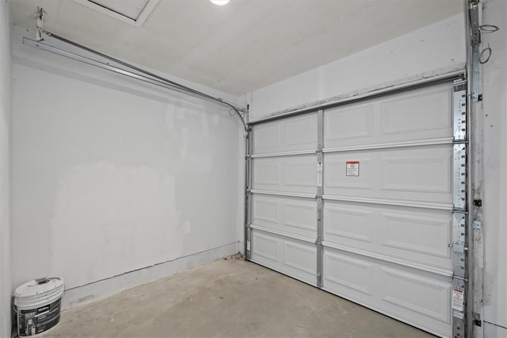 2720 S 52nd Court — photo 15