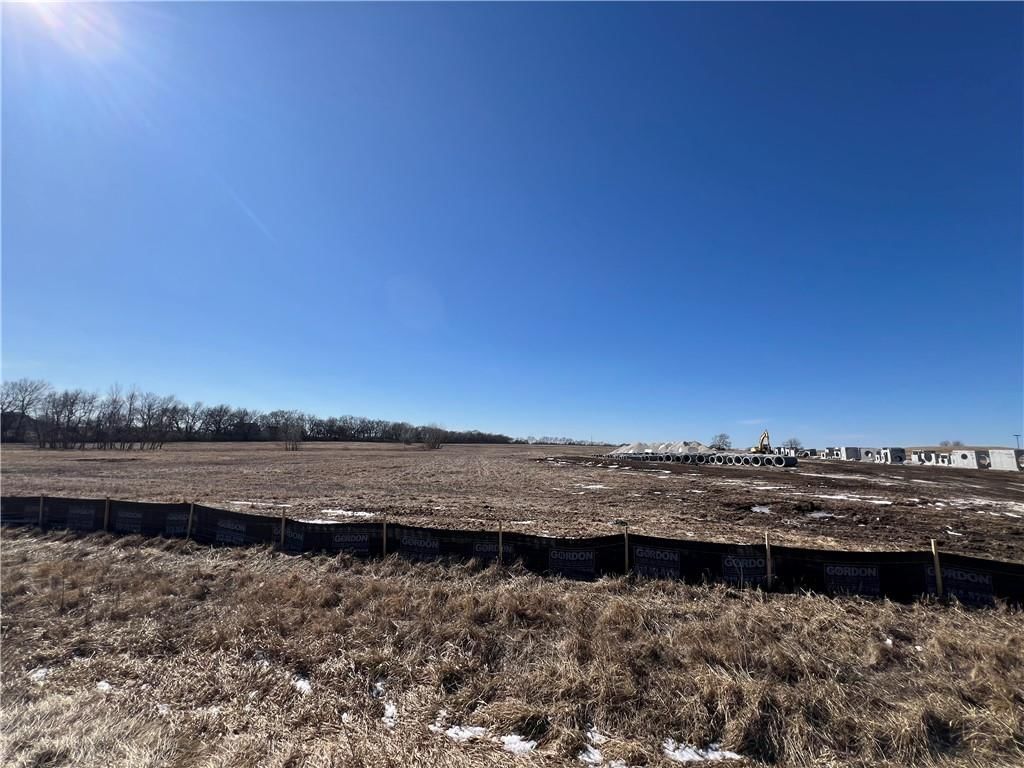 4245 W 201st Terrace, Stilwell, KS