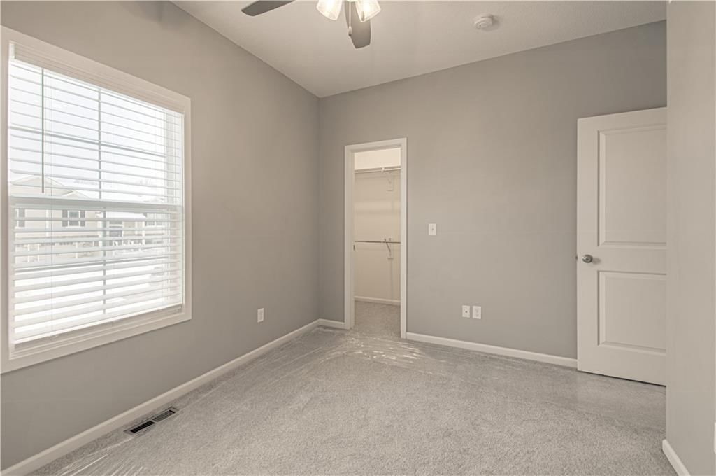 1215 N Heartland Avenue — photo 22