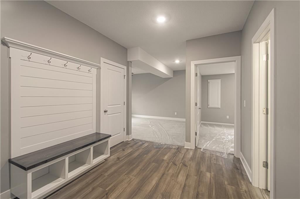 1215 N Heartland Avenue — photo 28