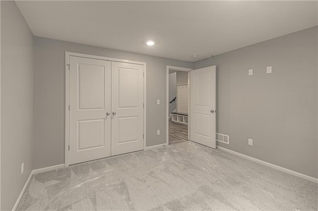 1215 N Heartland Avenue — photo 30