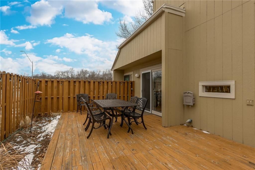 12103 Charlotte Street — photo 22