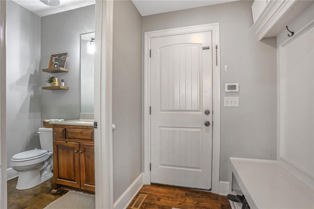 11045 Northridge Drive — photo 13
