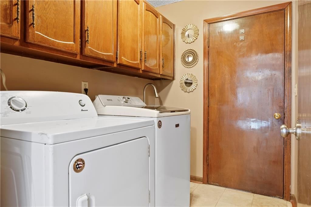 717 Oak Street — photo 14