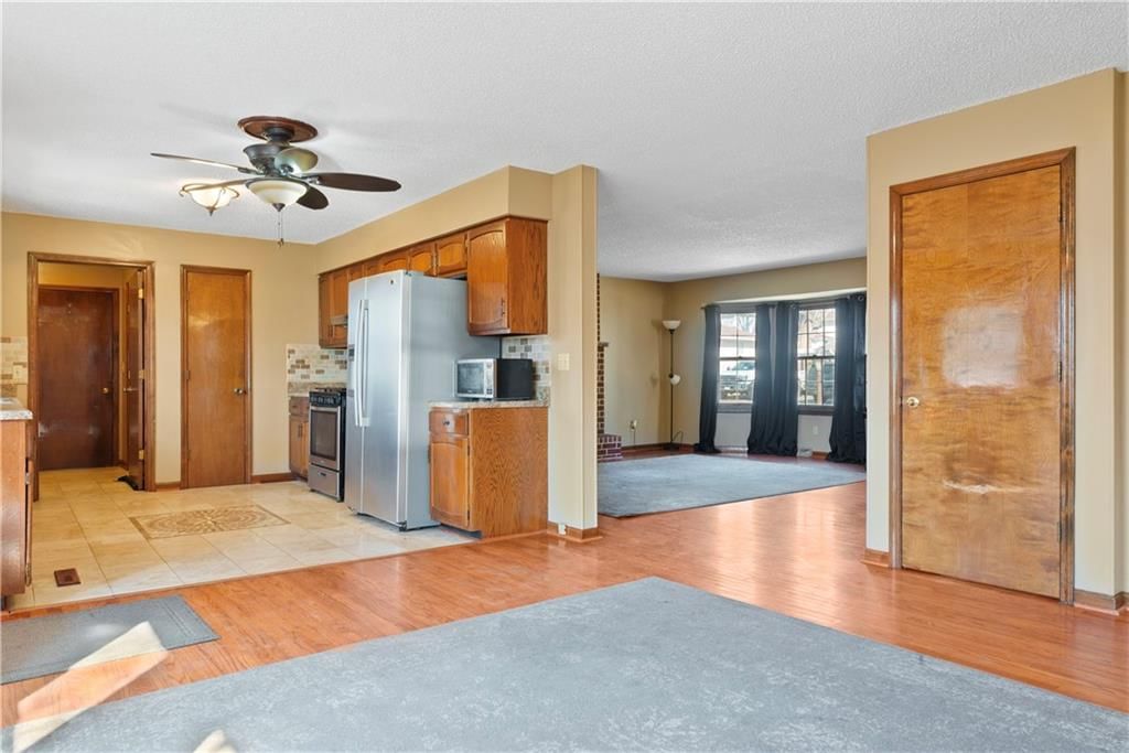 717 Oak Street — photo 18