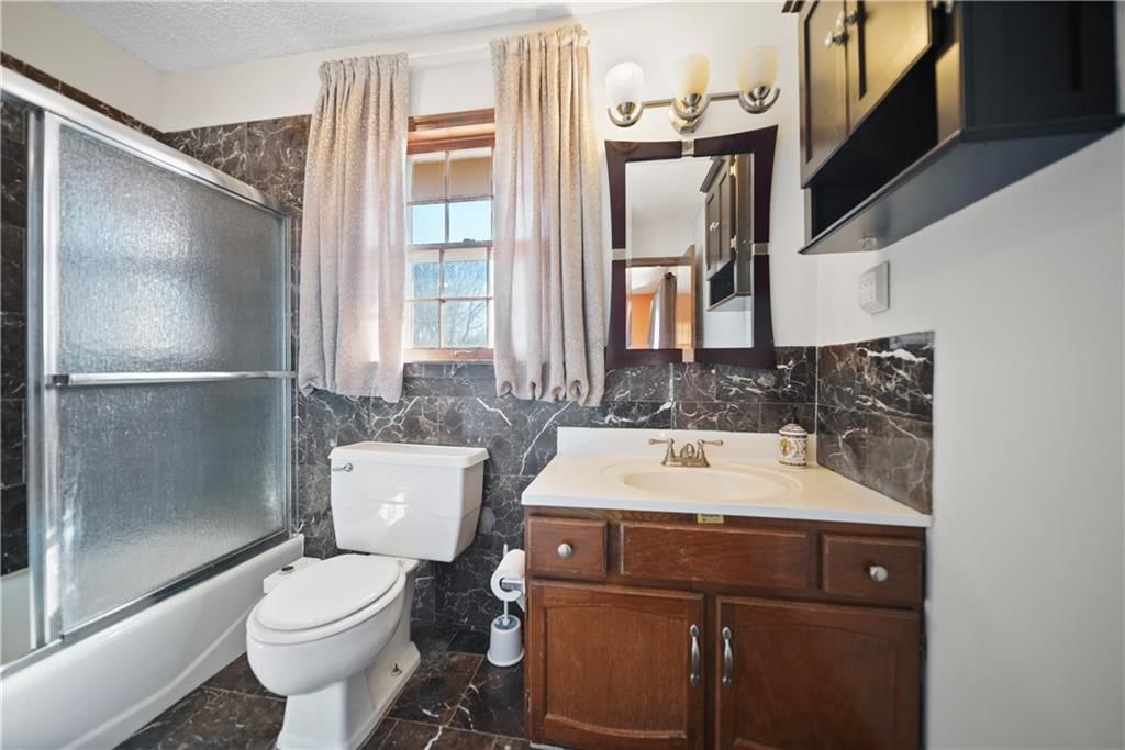 717 Oak Street — photo 21