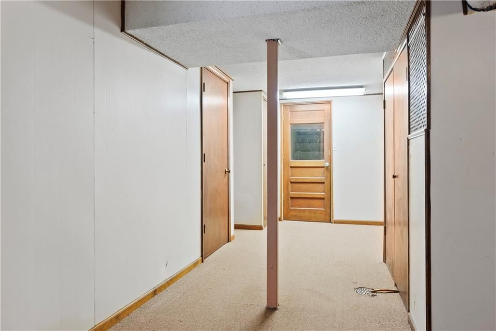 717 Oak Street — photo 34