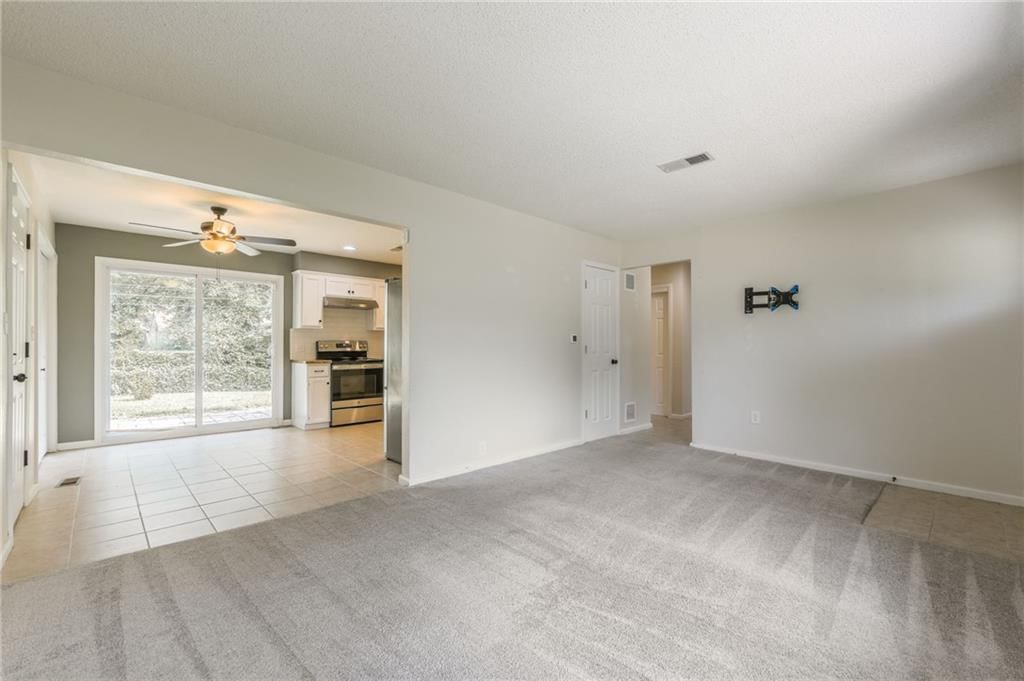 11413 Palmer Avenue — photo 9