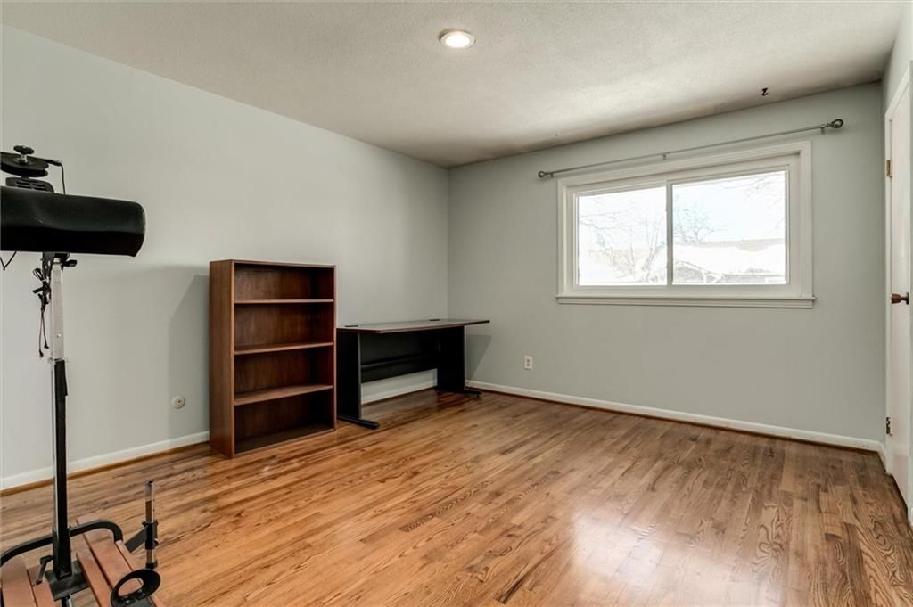 5520 W 97th Street — photo 14