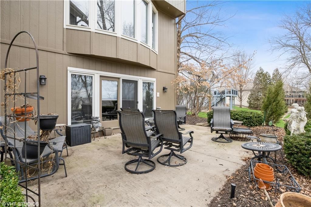 16023 Overbrook Lane — photo 43