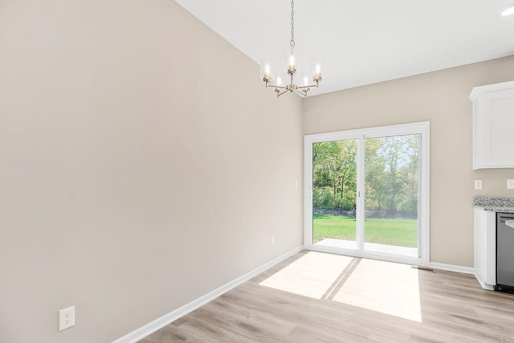 901 SW Redbird Court — photo 10