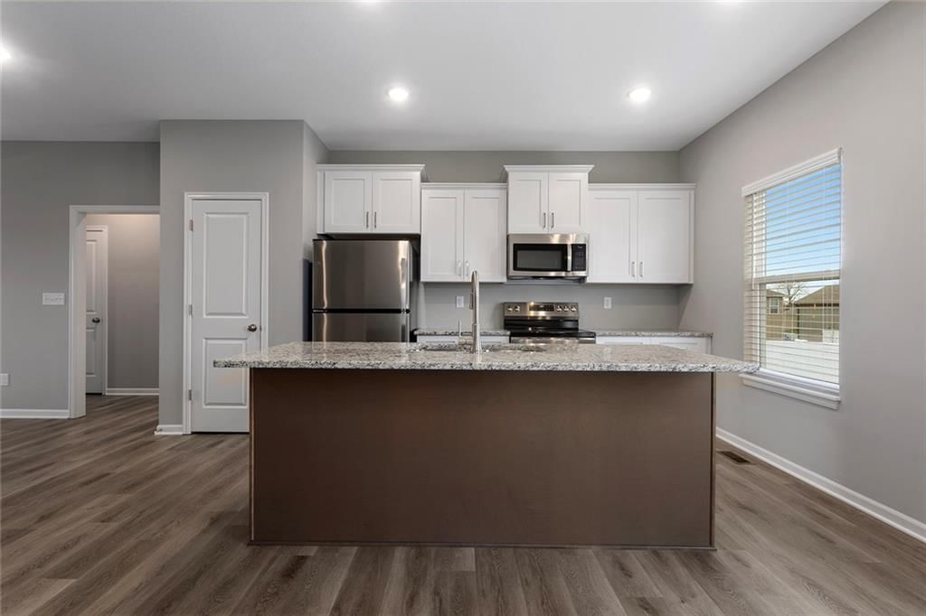 900 SW Redbird Court — photo 9