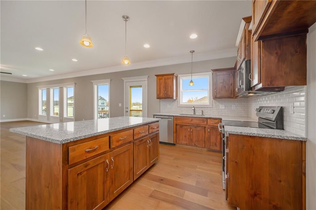 12413 Morgan Street — photo 13