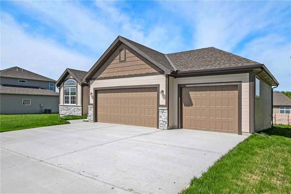 12415 Morgan Street — photo 3