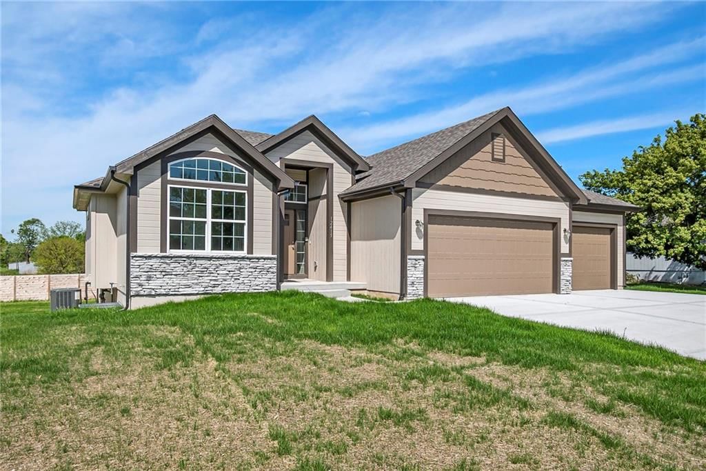 12415 Morgan Street — photo 4