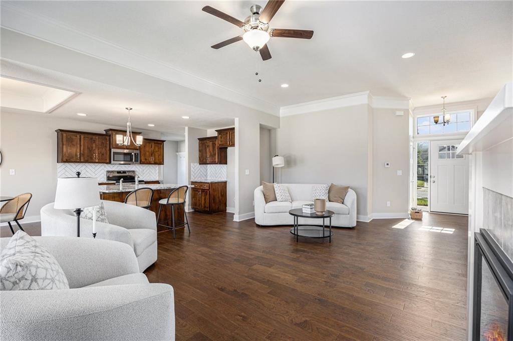 12415 Morgan Street — photo 8