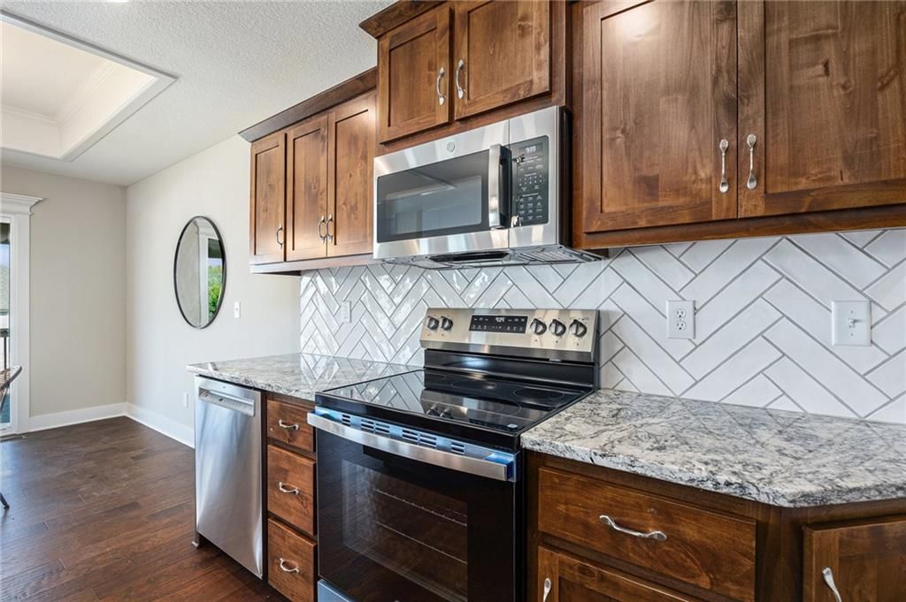 12415 Morgan Street — photo 15