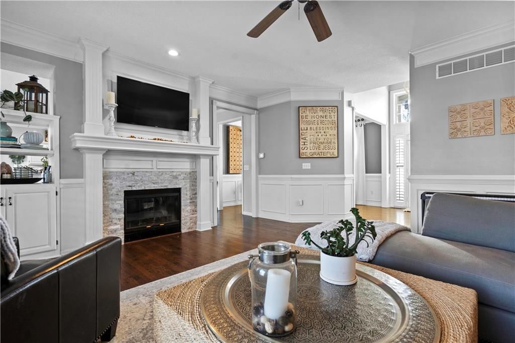 14305 MELROSE Street — photo 10