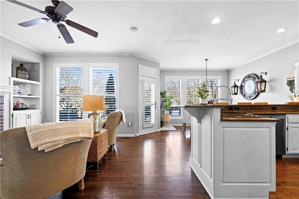 14305 MELROSE Street — photo 19