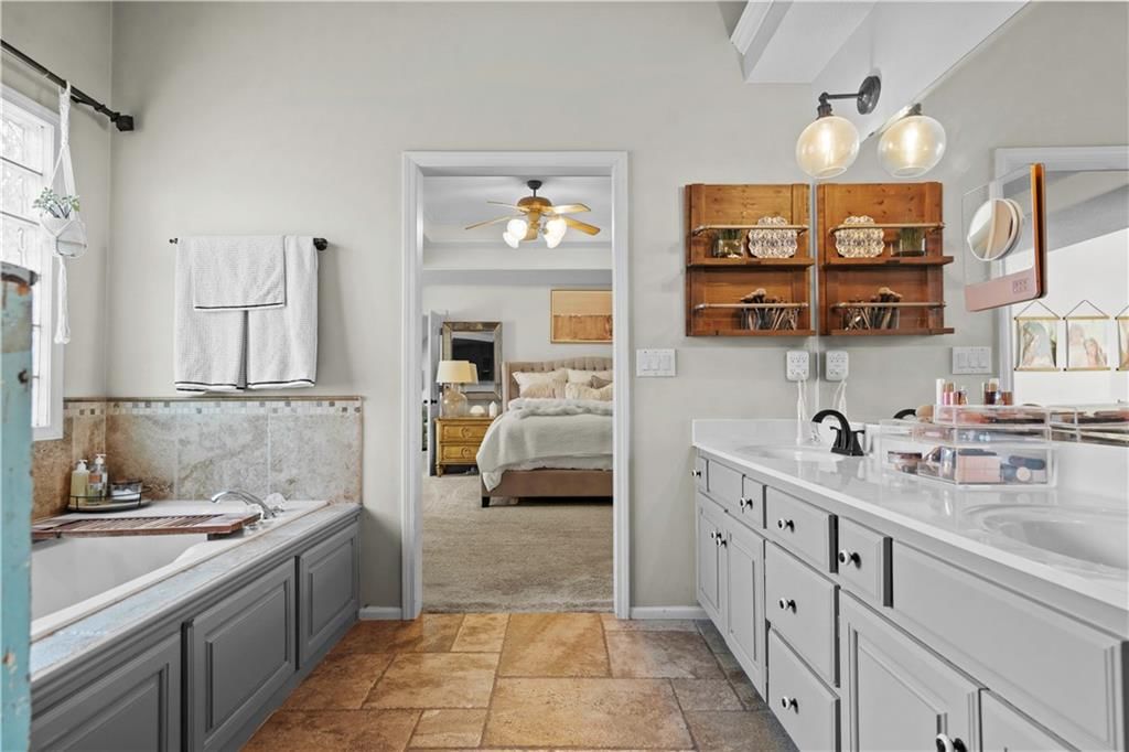 14305 MELROSE Street — photo 38