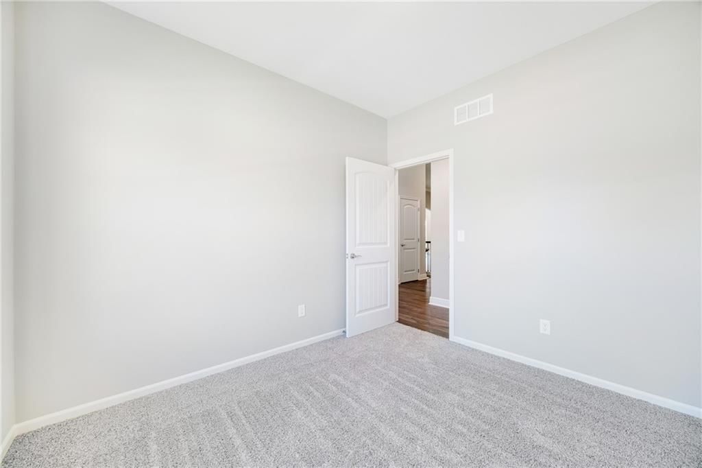 9426 N Belton Avenue — photo 12