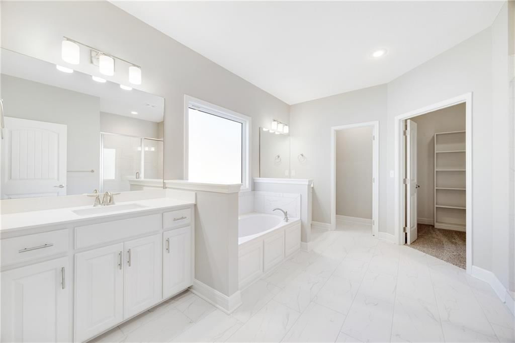 9426 N Belton Avenue — photo 23