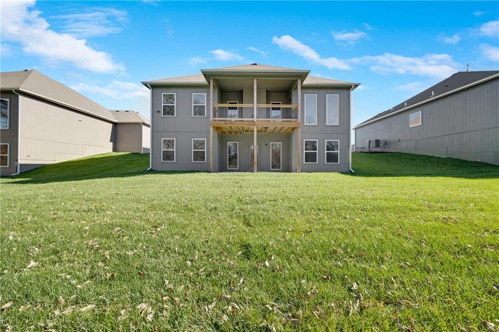 9426 N Belton Avenue — photo 38